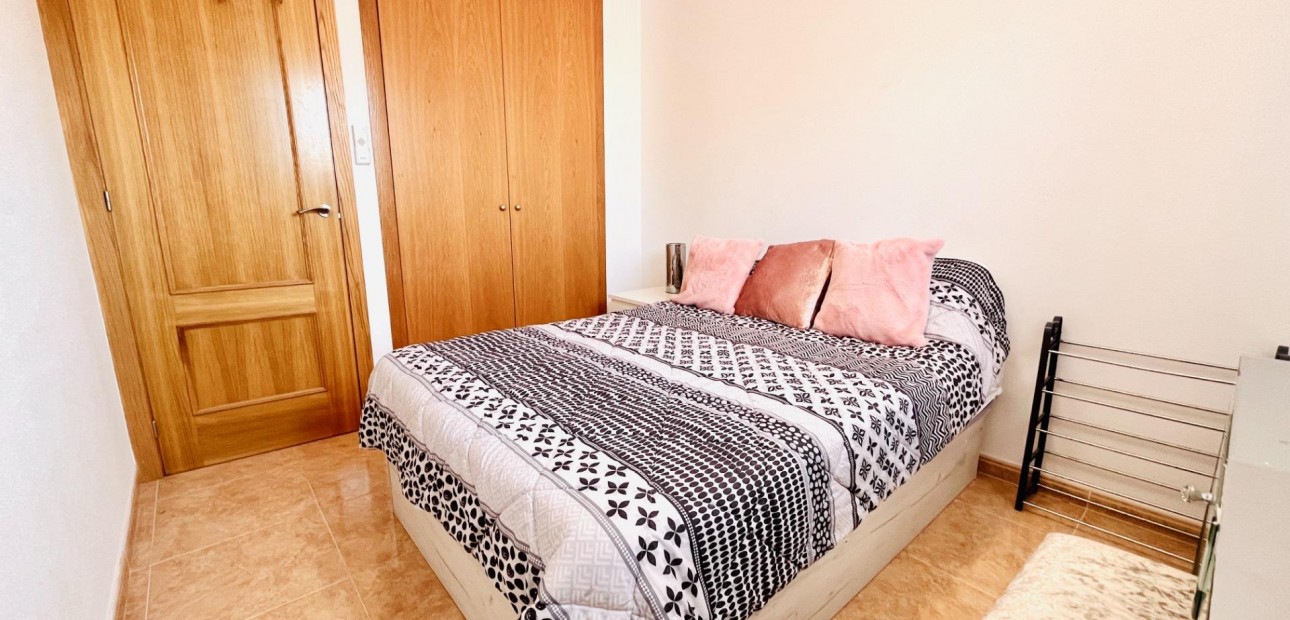 Venta - Terraced house -
Cabo Roig