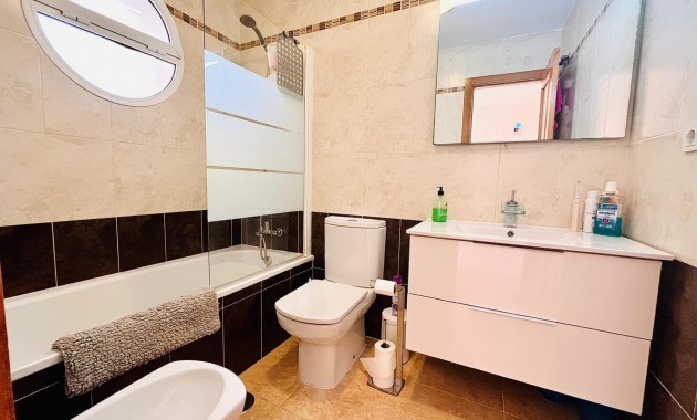 Venta - Terraced house -
Cabo Roig