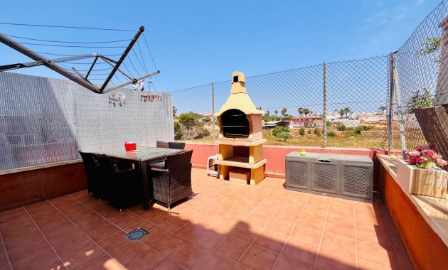 Venta - Terraced house -
Cabo Roig
