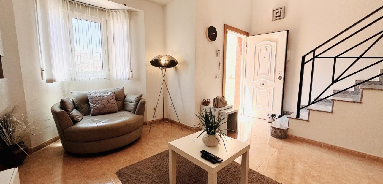 Venta - Terraced house -
Cabo Roig