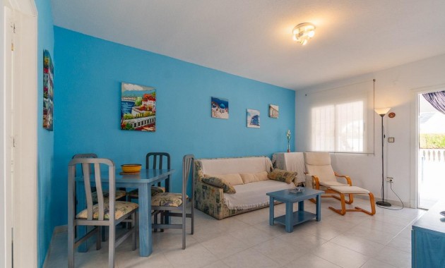 Venta - Bungalow -
Orihuela Costa - La Florida