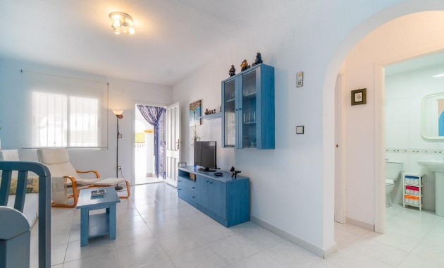 Venta - Bungalow -
Orihuela Costa - La Florida