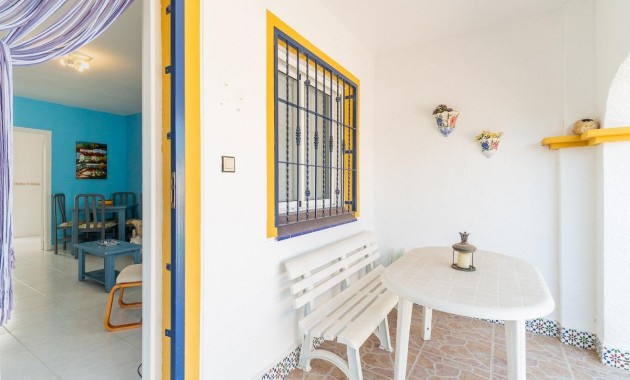 Venta - Bungalow -
Orihuela Costa - La Florida