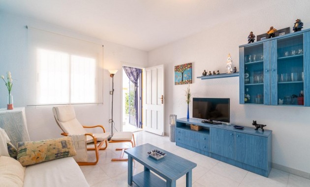 Venta - Bungalow -
Orihuela Costa - La Florida