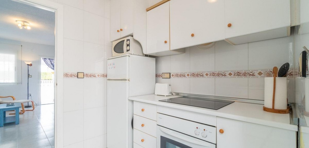 Venta - Bungalow -
Orihuela Costa - La Florida