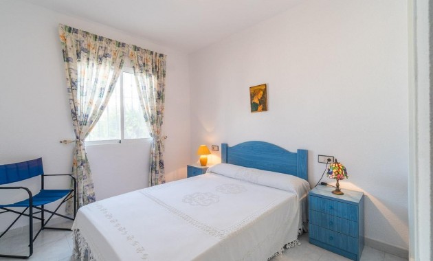 Venta - Bungalow -
Orihuela Costa - La Florida