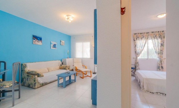 Venta - Bungalow -
Orihuela Costa - La Florida
