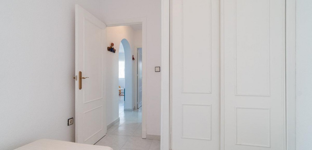 Venta - Bungalow -
Orihuela Costa - La Florida