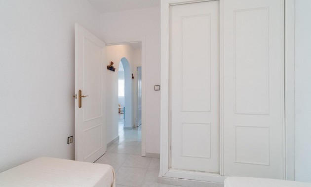 Venta - Bungalow -
Orihuela Costa - La Florida
