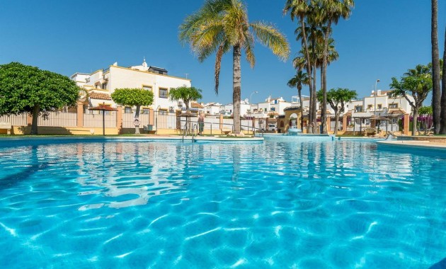 Venta - Bungalow -
Orihuela Costa - La Florida