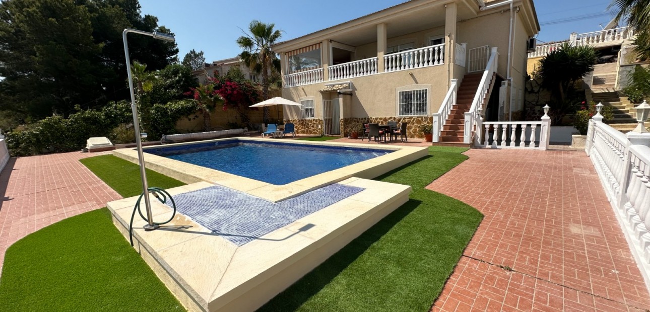 Venta - Villa -
Algorfa - Lomas de Juliana