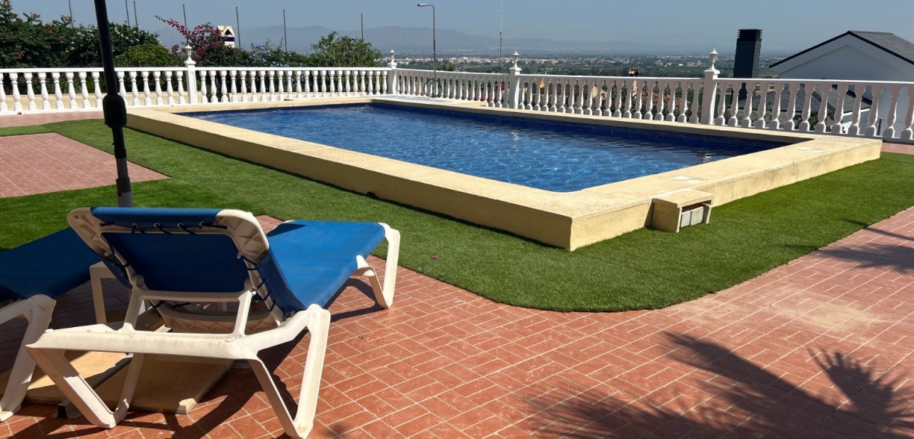 Venta - Villa -
Algorfa - Lomas de Juliana