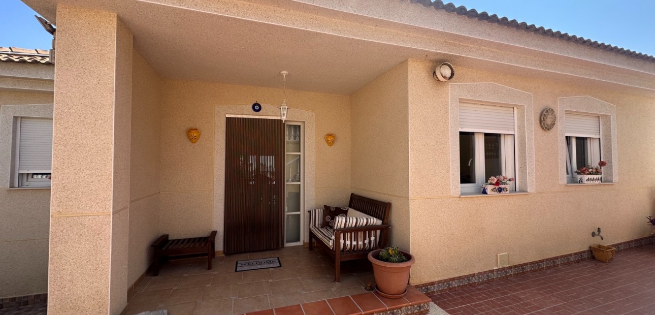 Venta - Villa -
Algorfa - Lomas de Juliana