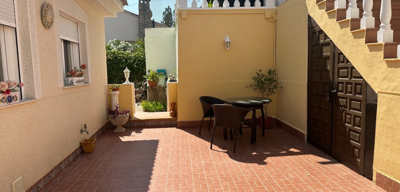 Venta - Villa -
Algorfa - Lomas de Juliana