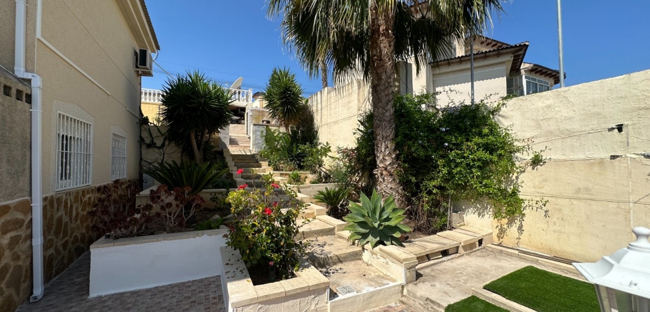 Venta - Villa -
Algorfa - Lomas de Juliana
