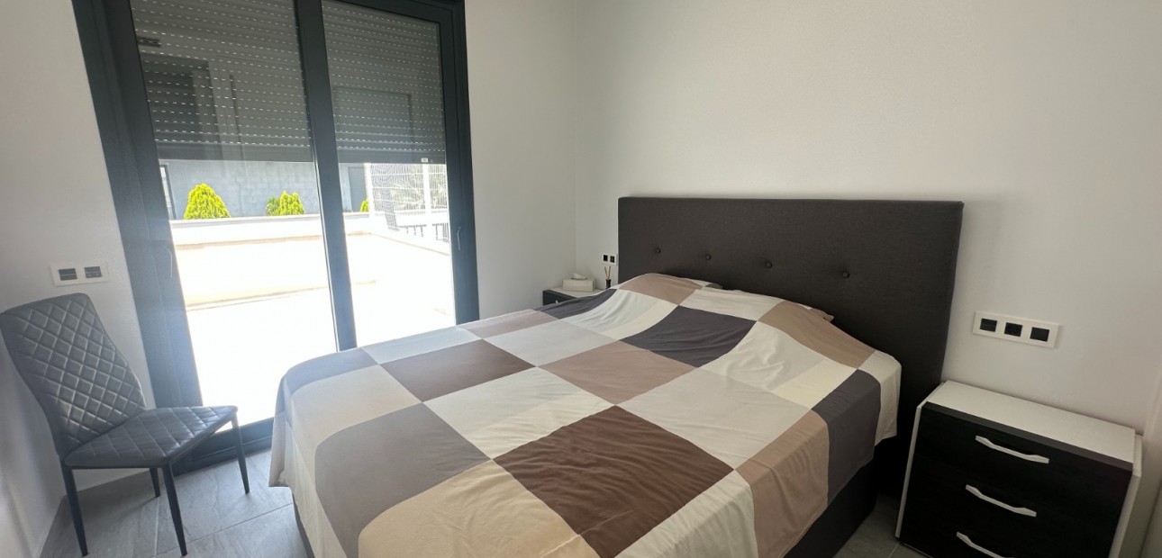 Venta - Villa -
San Miguel de Salinas - San Miguel Salinas