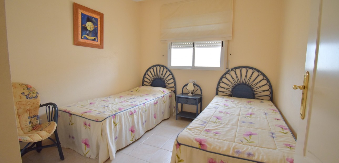 Herverkoop - Quad Villa -
Orihuela Costa - Playa Flamenca