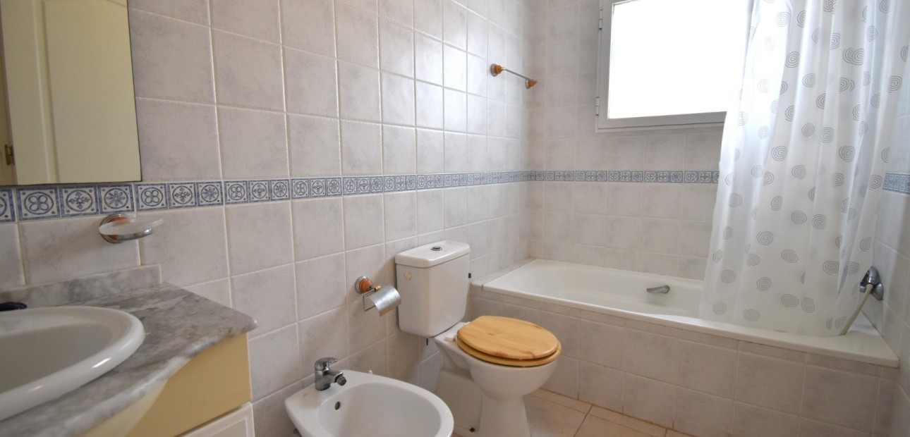 Herverkoop - Quad Villa -
Orihuela Costa - Playa Flamenca