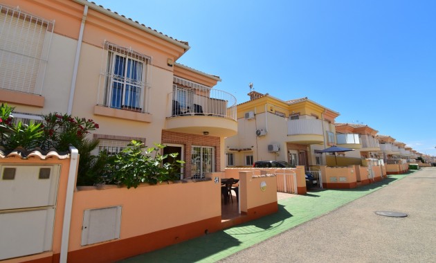 Herverkoop - Quad Villa -
Orihuela Costa - Playa Flamenca