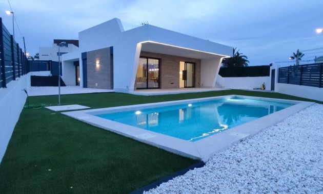 Herverkoop - Villa -
Ciudad quesada - Costa blanca sur