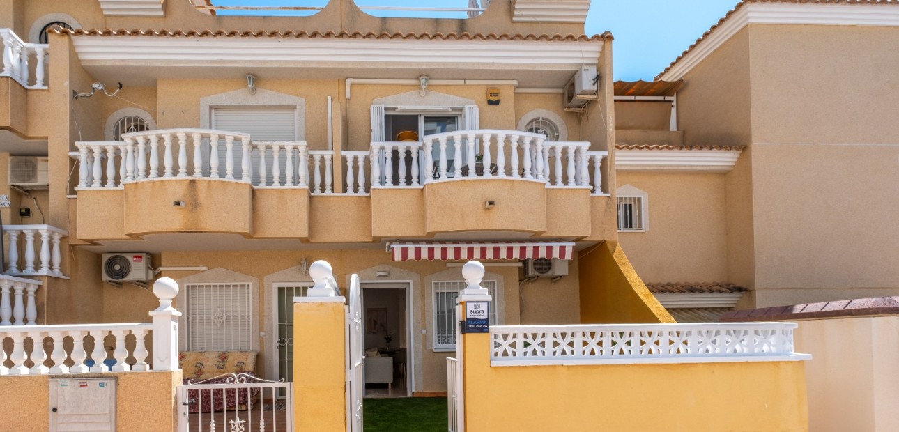 Venta - Adosado -
Orihuela Costa - Villamartin