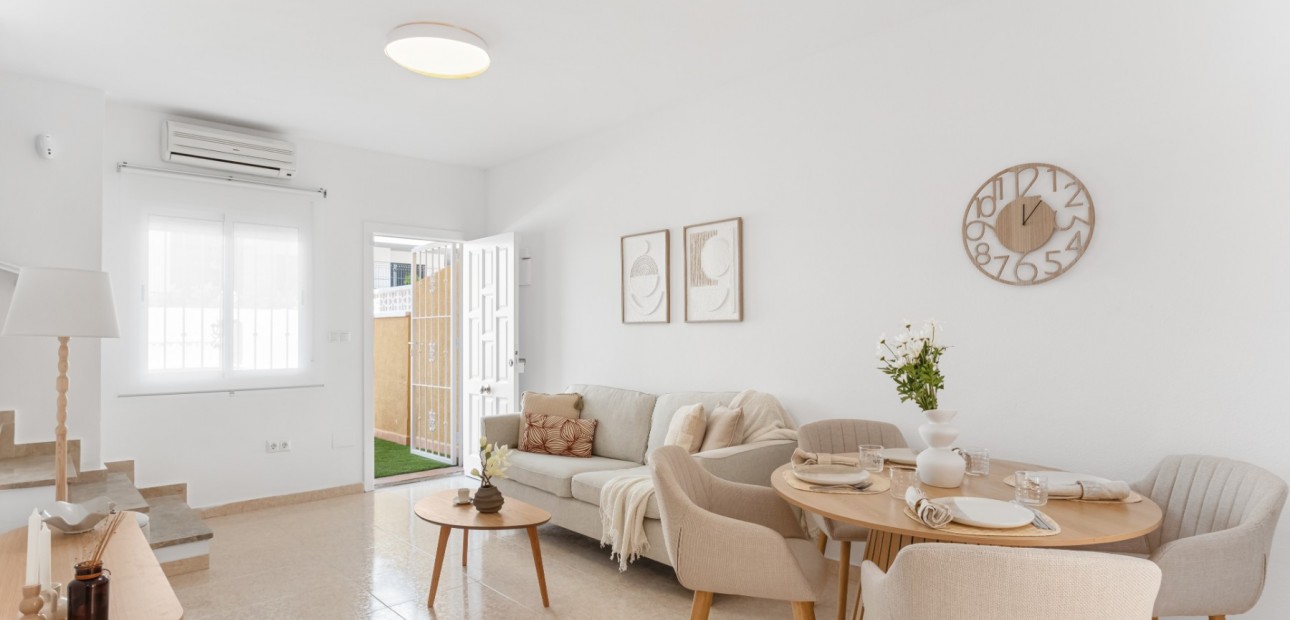 Venta - Adosado -
Orihuela Costa - Villamartin