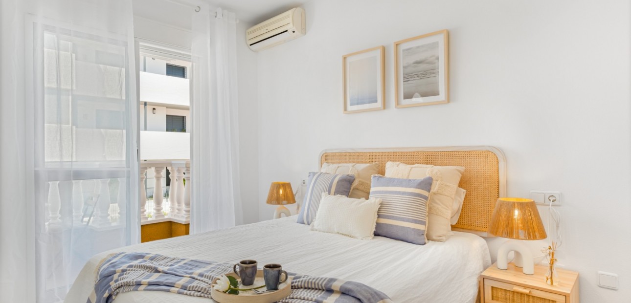 Venta - Adosado -
Orihuela Costa - Villamartin