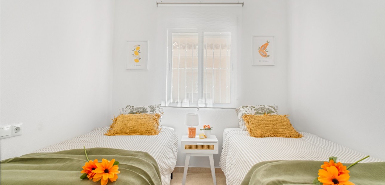 Venta - Adosado -
Orihuela Costa - Villamartin