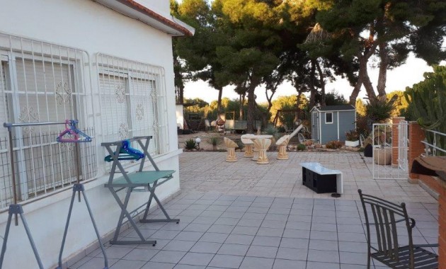 Sale - Country House -
Torrevieja - Los balcones