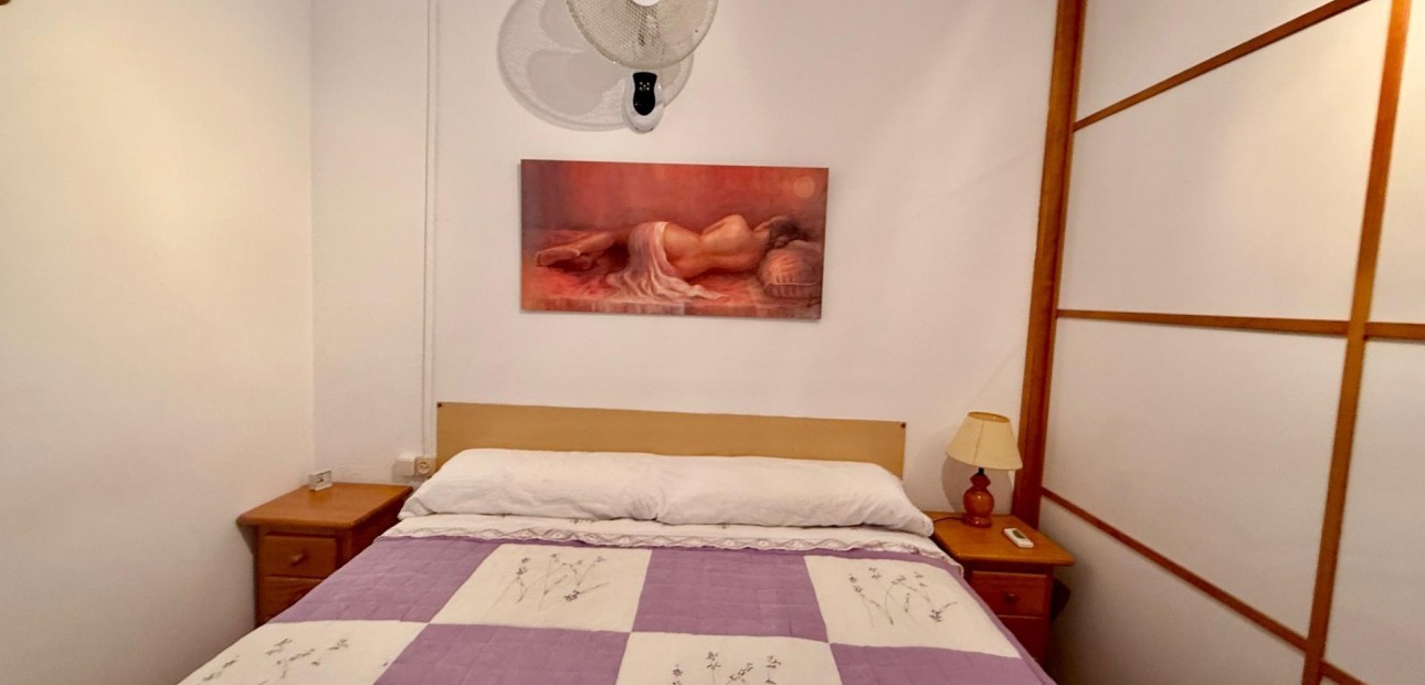 Venta - Studio -
Torrevieja - Playa de los locos