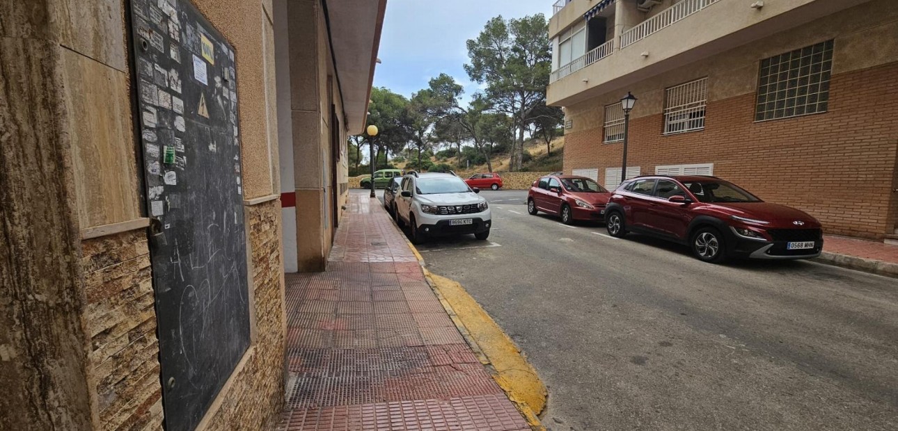 Herverkoop - Appartement / flat -
Torrevieja - Centro