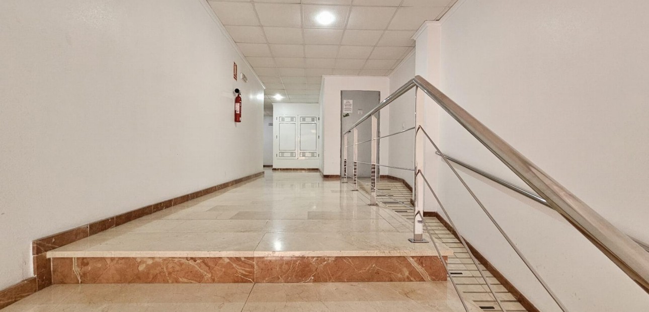 Herverkoop - Appartement / flat -
Torrevieja - Centro