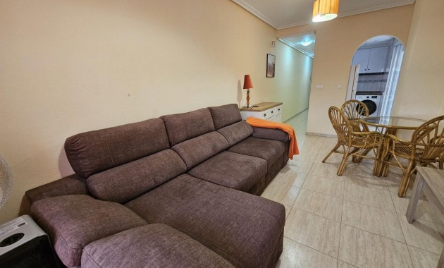 Herverkoop - Appartement / flat -
Torrevieja - Centro