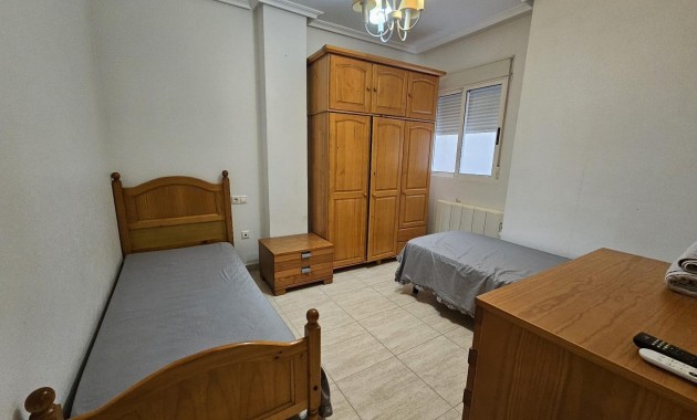 Herverkoop - Appartement / flat -
Torrevieja - Centro