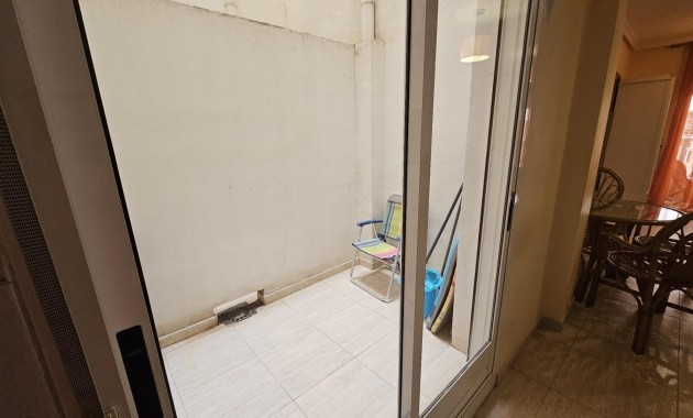 Herverkoop - Appartement / flat -
Torrevieja - Centro