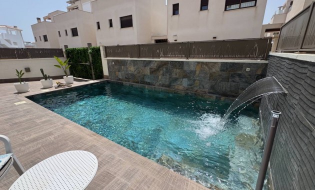 Venta - Villa -
Ciudad Quesada