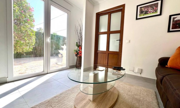 Venta - Villa -
Torrevieja - Centro