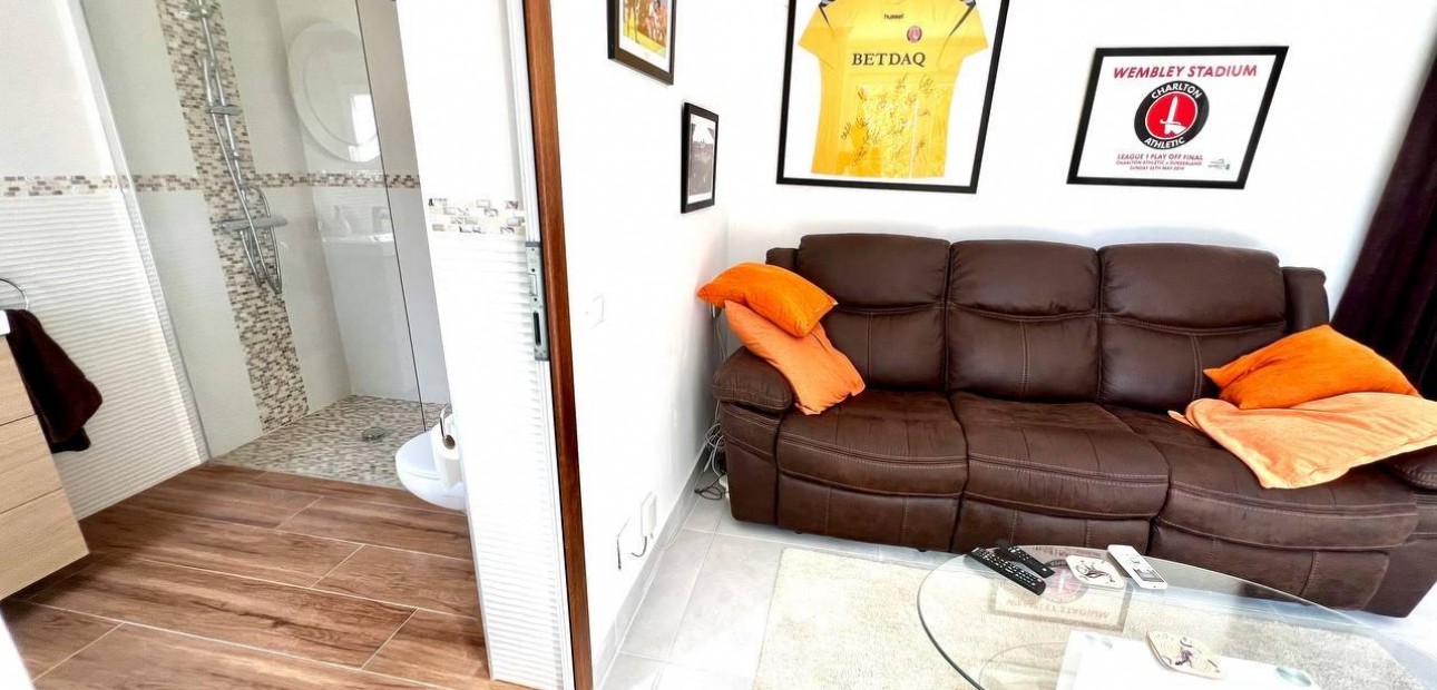 Venta - Villa -
Torrevieja - Centro