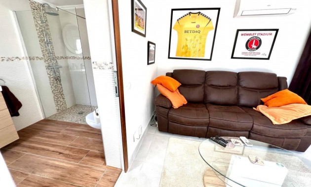 Venta - Villa -
Torrevieja - Centro