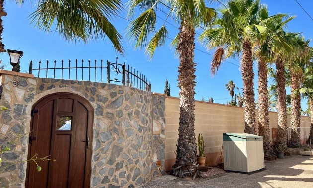 Venta - Villa -
Torrevieja - Centro