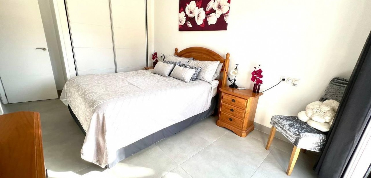 Venta - Villa -
Torrevieja - Centro