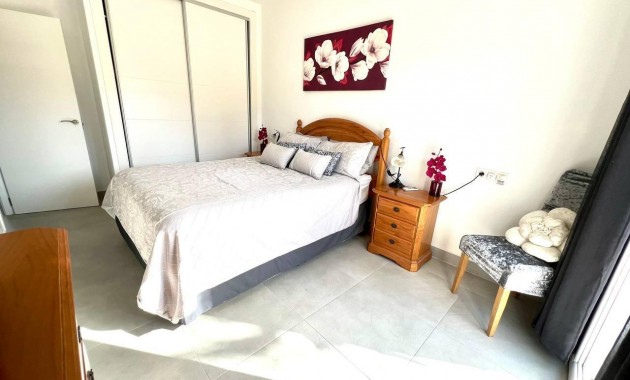 Venta - Villa -
Torrevieja - Centro