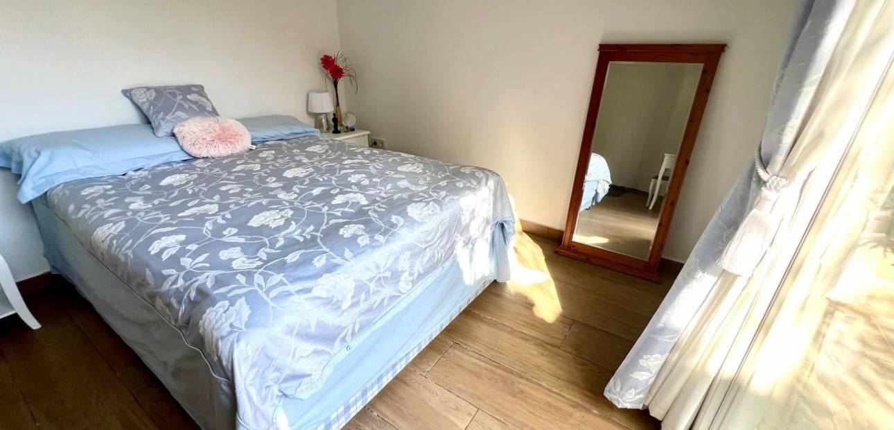 Venta - Villa -
Torrevieja - Centro