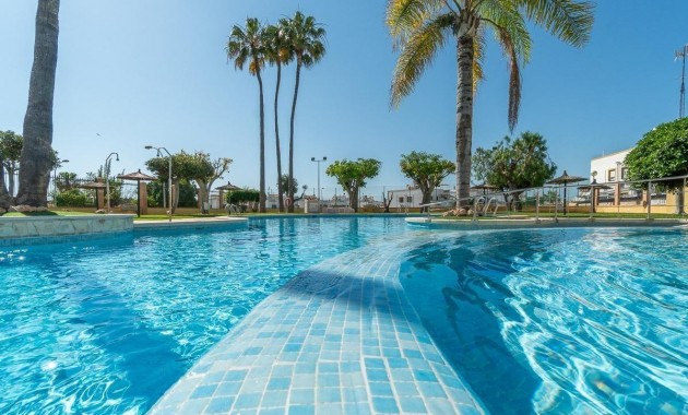 Herverkoop - Bungalow -
Orihuela Costa - Los Almendros-La Florida