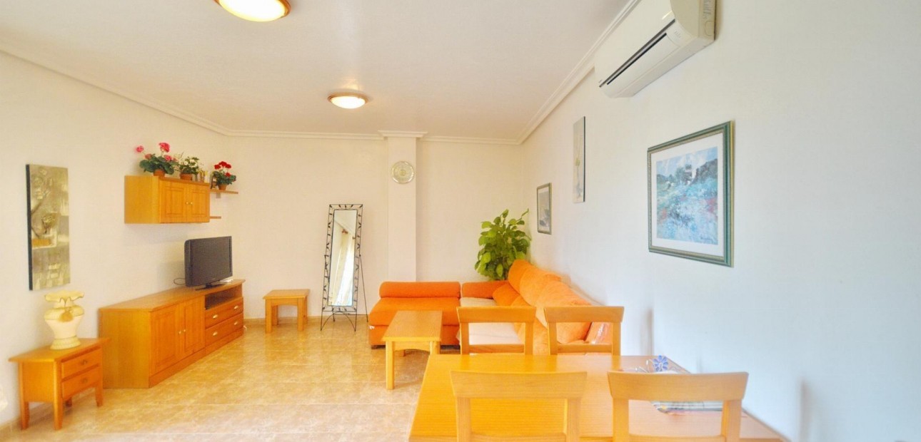 Venta - Apartamento / piso -
Orihuela Costa - Campoamor