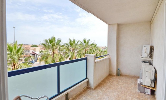Venta - Apartamento / piso -
Orihuela Costa - Campoamor