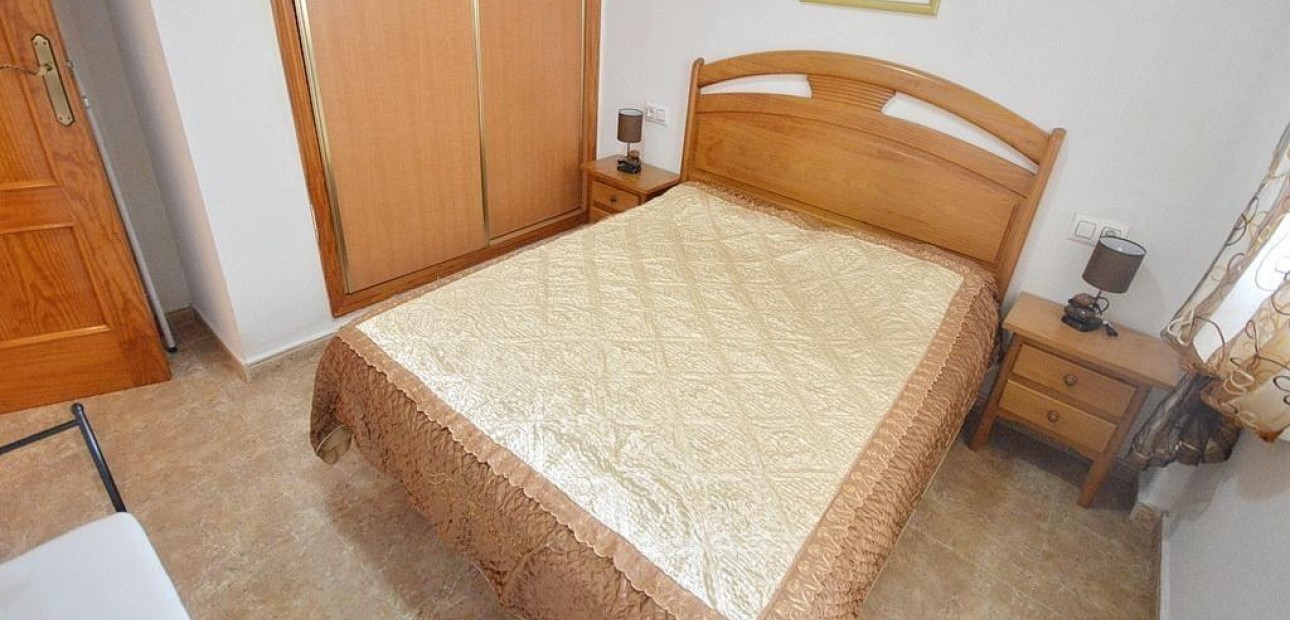 Venta - Apartamento / piso -
Orihuela Costa - Campoamor
