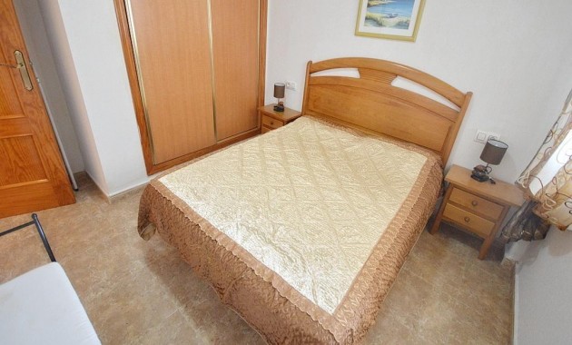 Venta - Apartamento / piso -
Orihuela Costa - Campoamor