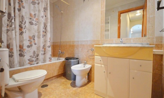 Venta - Apartamento / piso -
Orihuela Costa - Campoamor