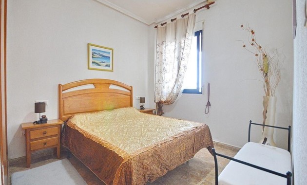 Venta - Apartamento / piso -
Orihuela Costa - Campoamor